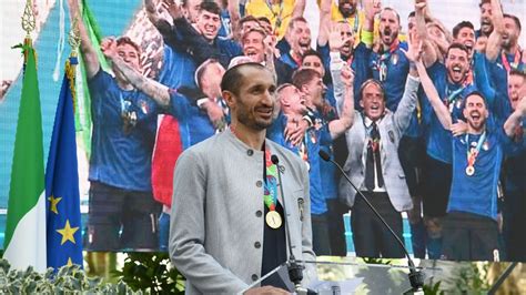 Italy's Giorgio Chiellini retiring from national team after Argentina ...
