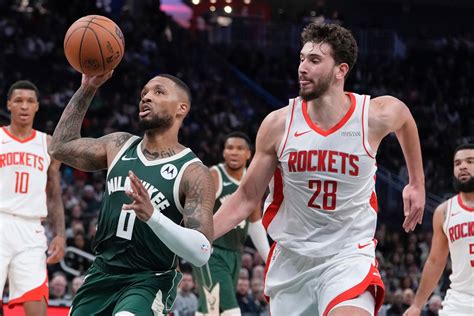 Bucks ganan 101-100 con canasta de Lillard y cortan racha de 5 ...