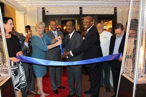 Hen Quarter Opens in Silver Spring — Hangry District