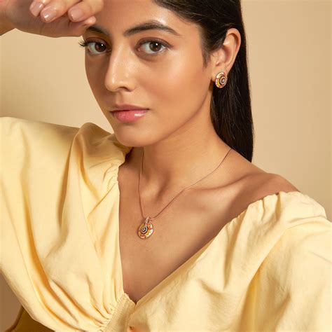 Zircon Meenakari Jewellery: Exquisite Fusion of Tradition and Elegance