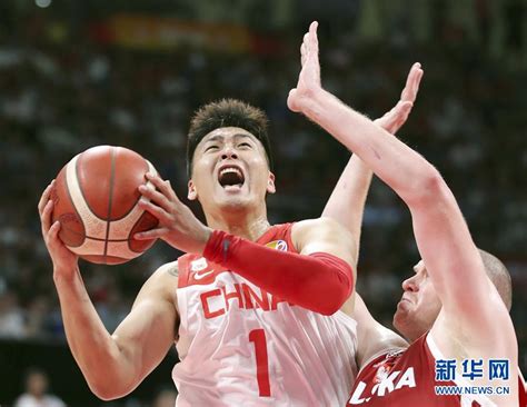 篮球世界杯小组赛：中国队惜败波兰队 - 中国日报网
