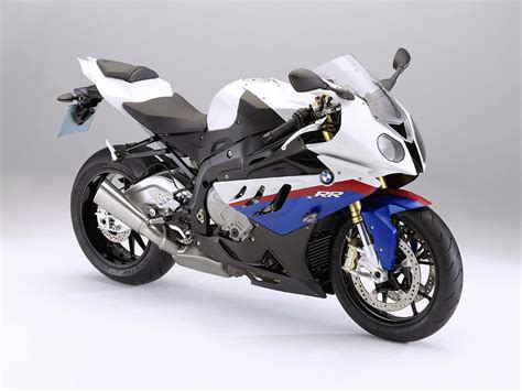 Free 3D Wallpapers Download: BMW S1000RR Wallpapers