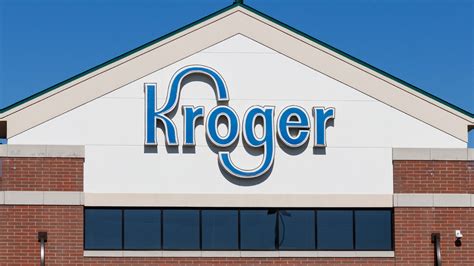 Kroger responds as shopper blames chain for 'shutting out senior ...