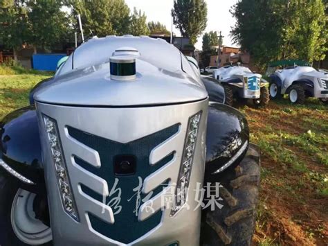 外形科幻！中国首台5G+氢燃料无人驾驶拖拉机发布：24小时待命--快科技--科技改变未来