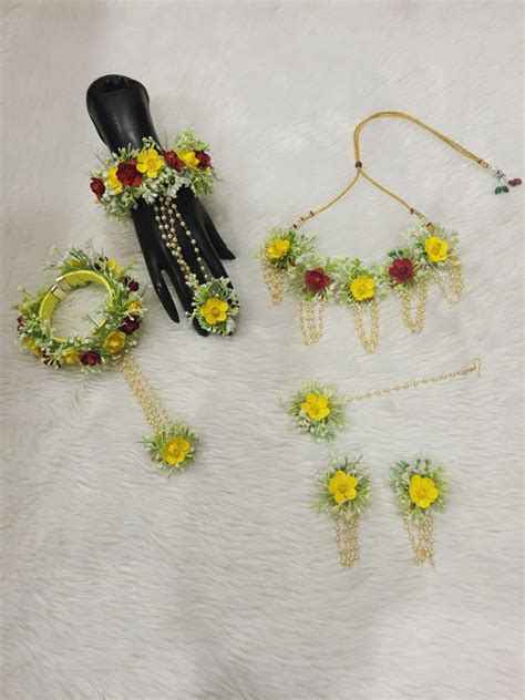 Vibrant Gypsy Flower Jewelry Set for Haldi Ceremony – Saubhagyavati.in