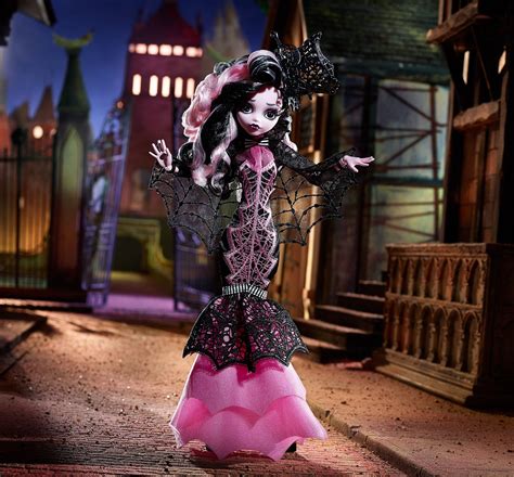 Кукла: Monster High Collector Sweet 1600 Draculaura - YouLoveIt.ru