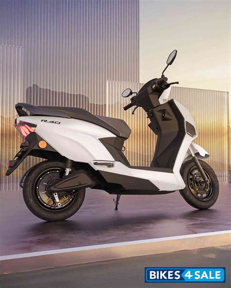 Jindal Mobilitric R40 price, specs, mileage, colours, photos and ...