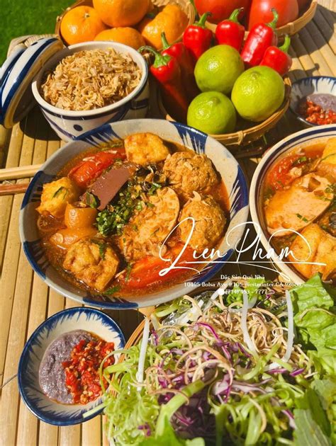 Người Việt Rao Vặt Canh Bún Ốc, Bún Riêu Ốc Ngon Miễn Chê - Garden ...