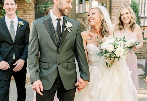 Semi-Formal Dress Code 的图像结果