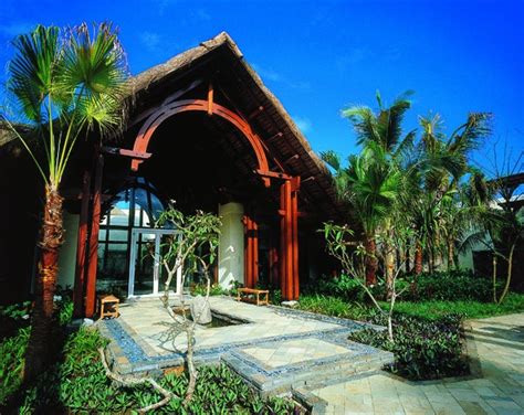Vogue.in Review: The Givenchy Spa, Le Touessrok Resort, Mauritius ...