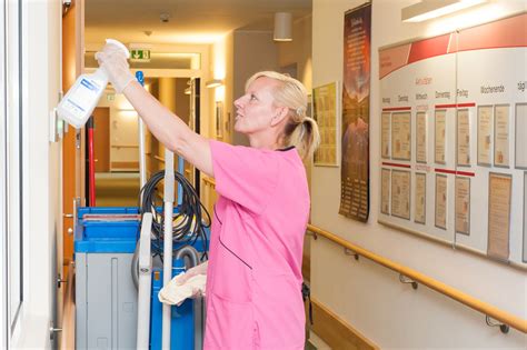 Pflege muss sich auf Pflege konzentrieren - Altenheim