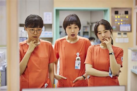 Hospital, romance & surgeries! 7 Medical k-dramas you shouldn't miss