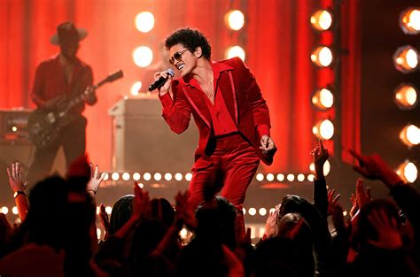 Bruno Mars: Age, Height, Net Worth, Songs, Concerts, And More - The ...