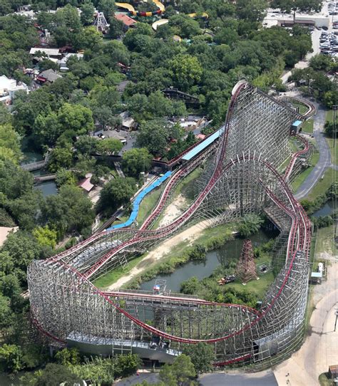 Texas police confirm woman fell to death from Six Flags roller coaster ...