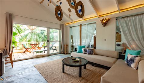 Bliss Hotel Praslin - Hotel - Beach House - Beach Penthouse - Praslin ...