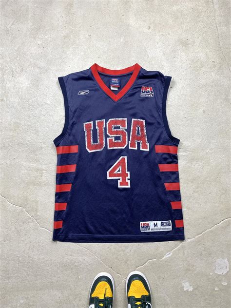 Reebok × Streetwear × Vintage Vintage 2000’s Reebok Allen Iverson USA ...