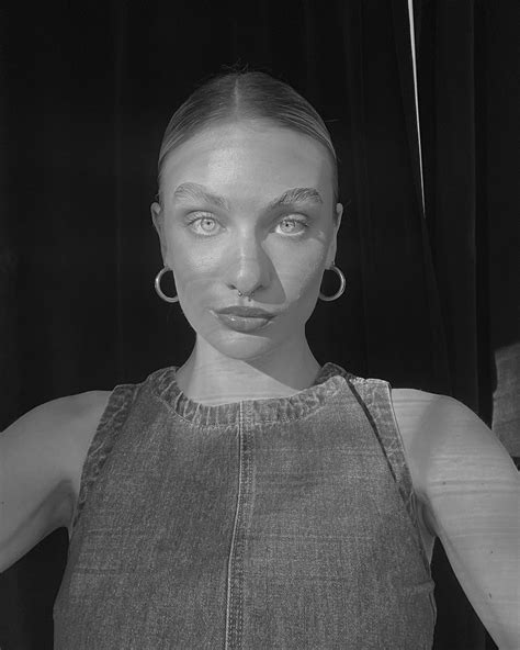 Kenzie Burks | Never been better, Carrie Ann 🕺🏻 @dwtstourofficial #ilovetexas | Instagram