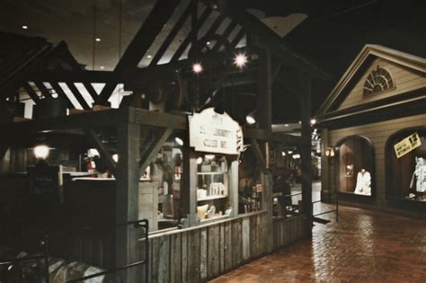 Meadowbrook Mall Cinema