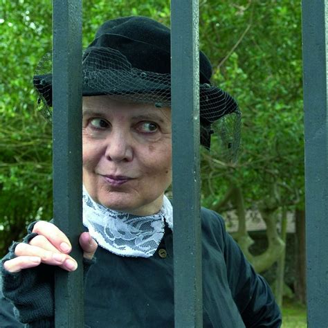 MRS FOX'S SKULDUGGERY TOUR OF RAMSGATE (2025) All You Need to Know ...