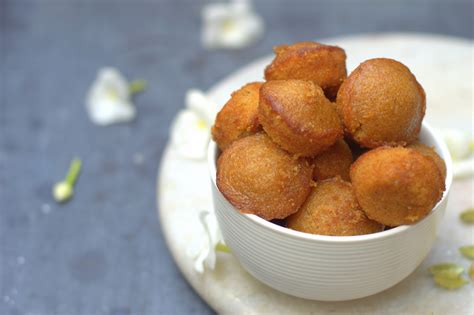 Cakes & More: Eggless Jaggery Cake Recipe / Jaggery Cake Without Eggs