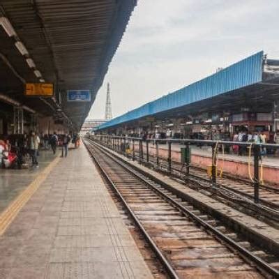 Railways to install 65k display screens at 2k stations under RDN