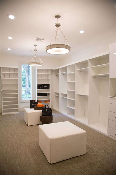 Pin on Walk-in Closets Idea's