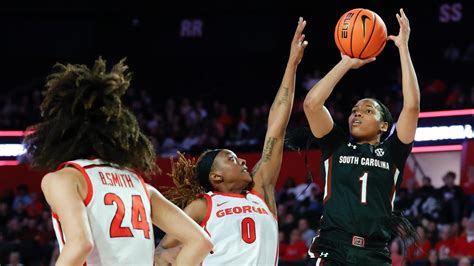 Zia Cooke's big night keeps South Carolina undefeated - ESPN Video