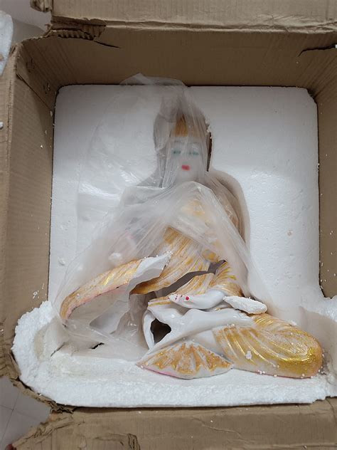 GW Creations Polyresin Sitting Buddha Idol Statue Showpiece (White ...