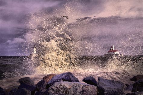 The Gales of November & Lake Superior Shipwrecks Near Duluth | Visit Duluth