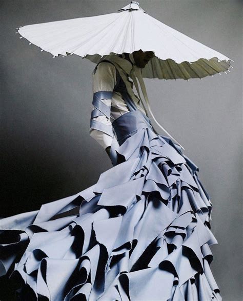 Young Thug Dress Like A Girl Young Thug Is In A Full Dress On His