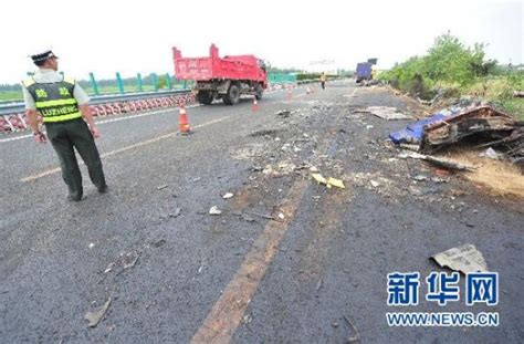 湖北随岳高速车祸确认已致23人死亡29人受伤_新闻中心_新浪网
