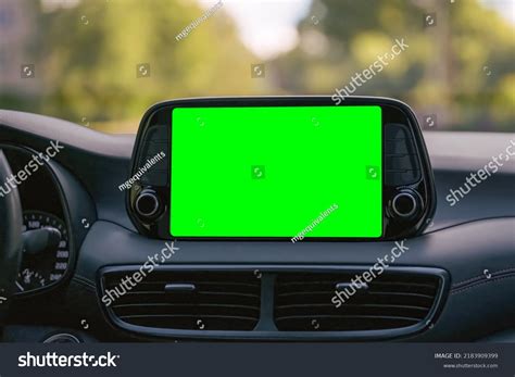 Driving Green Screen Background Side View 的图像结果