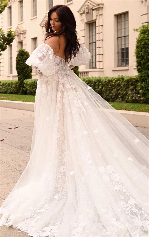 Martina Liana 2022 Bridal Collection | View All Gowns