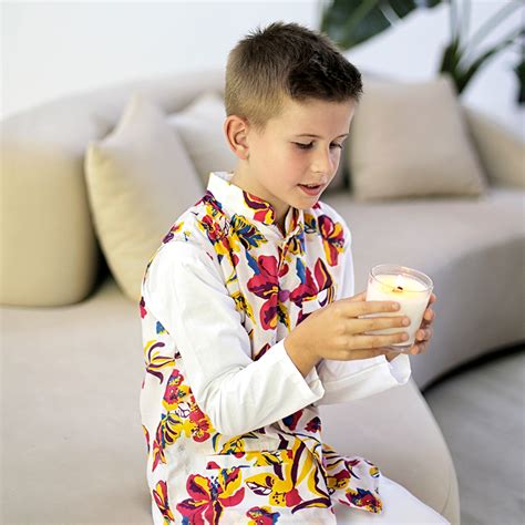 Maharaja Waistcoat - White and multi-coloured morning glory – Anaario