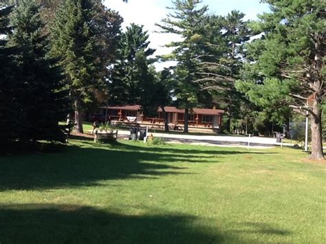 BAYVIEW RESORT ON MONTELLO LAKE - Resort Reviews, Photos, Rate ...