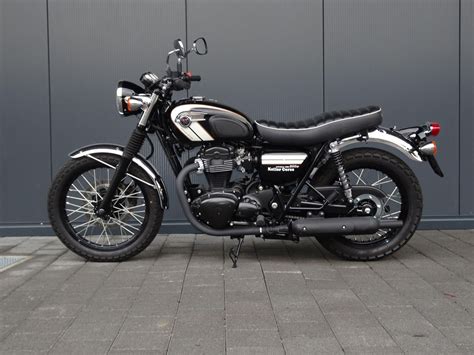 2019 Kawasaki W800 Street Guide • Total Motorcycle