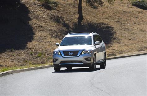 Image result for 4Runner vs Pathfinder