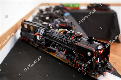 Model Steam Shows 的图像结果