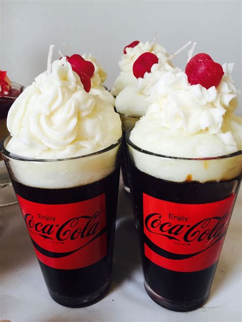 Vanilla Cola Float Old Fashioned Ice Cream Soda Candle 16oz - Realistic ...