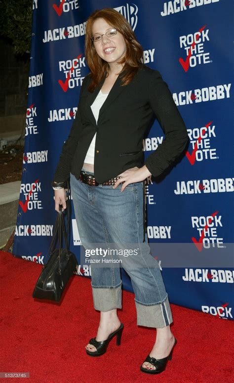 Lynsey Bartilson's feet