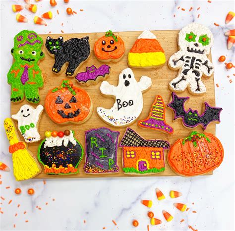 Halloween Friends & Fun Cookie Decorating Kit| Celebrationsinthekitch ...