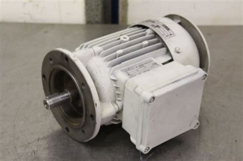 Electric motor 0.75 kW 1380 rpm from HEW - EEXF80L / 4 16608 in ...