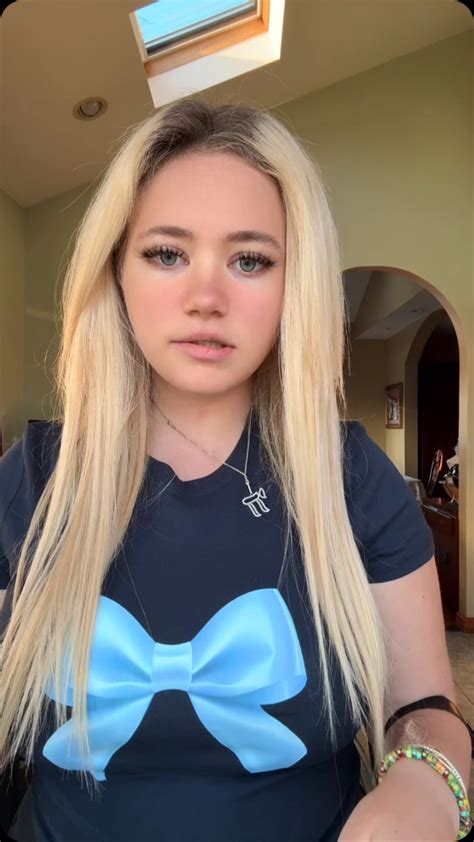 ‎Harley Stein | חוה מלכה‎ (@harleyystein) • Instagram photos and videos