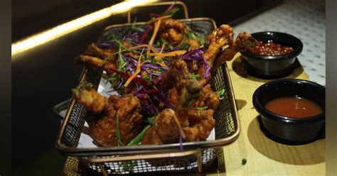 Drop By Atrangi Sky Lounge For Scrumptious Food And Drinks | LBB