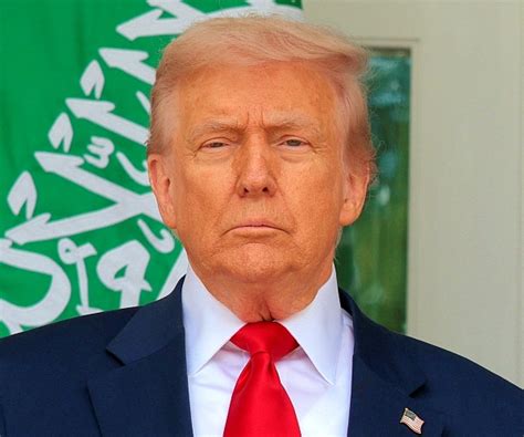 90 State Officials Urge Trump: Focus on Balanced Budget | Newsmax.com