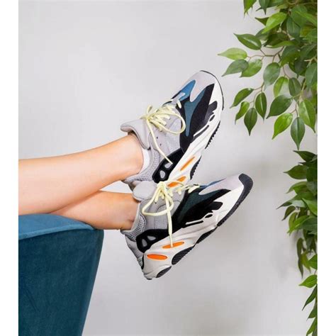 Adidas Yeezy Running Unisex Shoes/ Adidas first copy shoes/2023