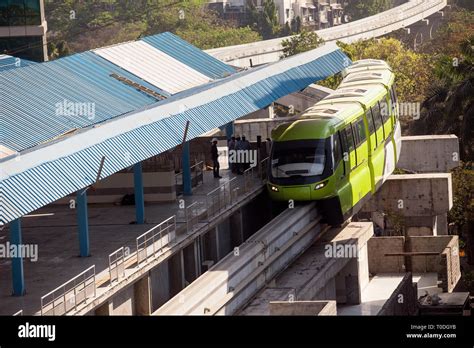 Mumbai Monorail 的图像结果