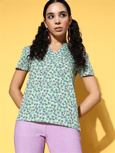 Women Green & Blue Floral Printed V-Neck Puff Sleeve Woven Regular Top ...