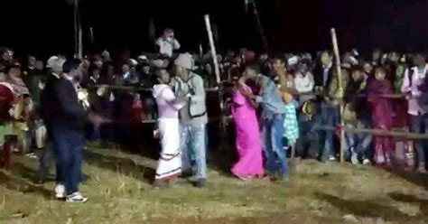 Kissing contest in Jharkhand: BJP government orders probe, party ...