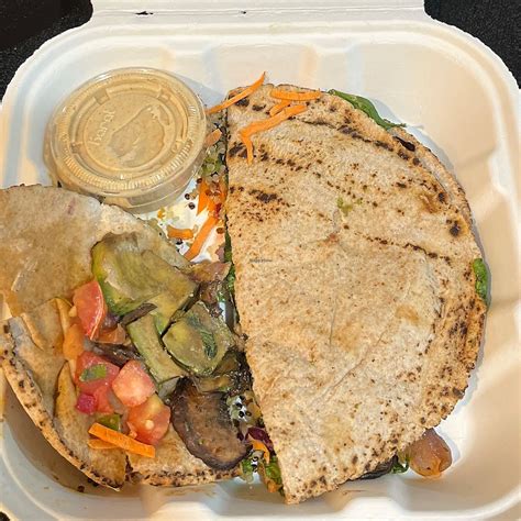 Aubergine Kitchen - St George | Review "Meh" by Redheaded Vegan - HappyCow